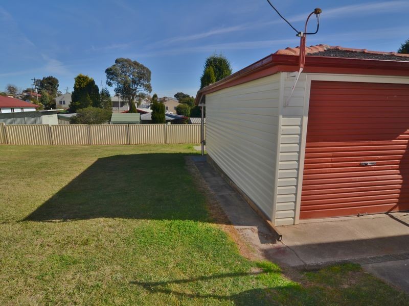 27 Lyon Parade, Wallerawang NSW 2845