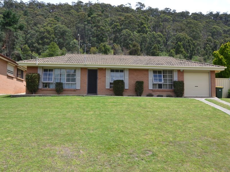 120 Macauley Street, Lithgow NSW 2790