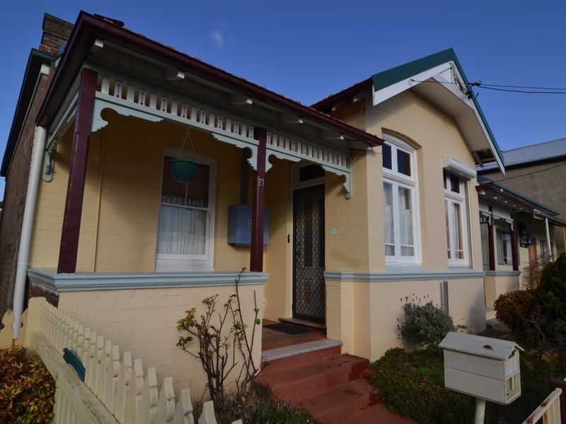 27 Hayley Street, Lithgow NSW 2790