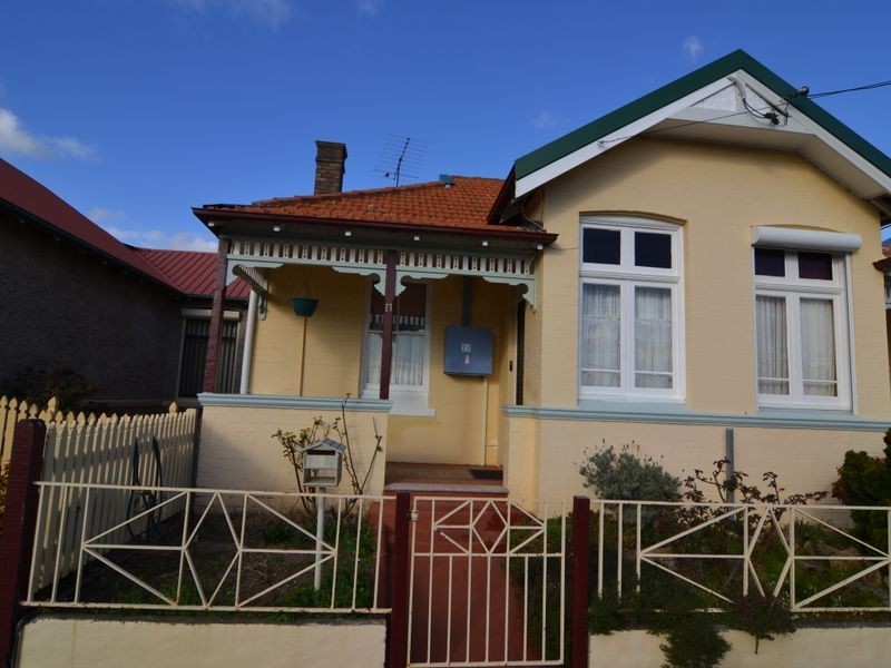 27 Hayley Street, Lithgow NSW 2790