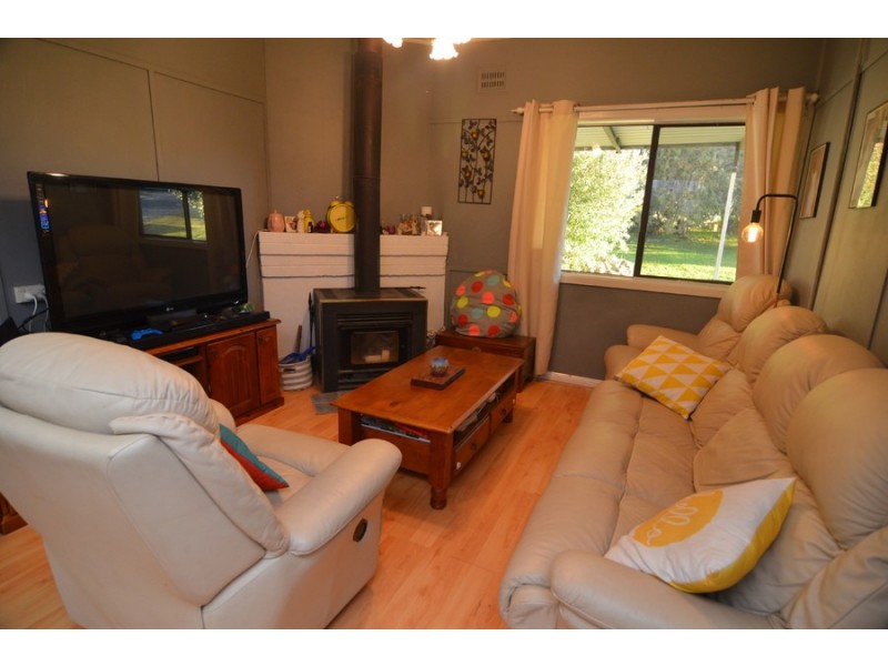 25 Inner Crescent, Lithgow NSW 2790