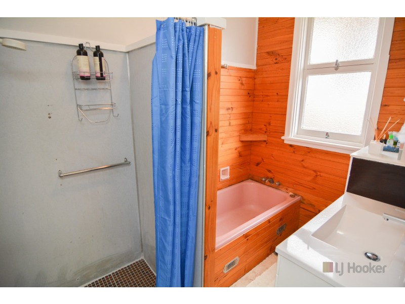 64 Hassans Walls Road, Lithgow NSW 2790