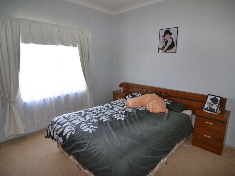 76 Martini Parade, Lithgow NSW 2790