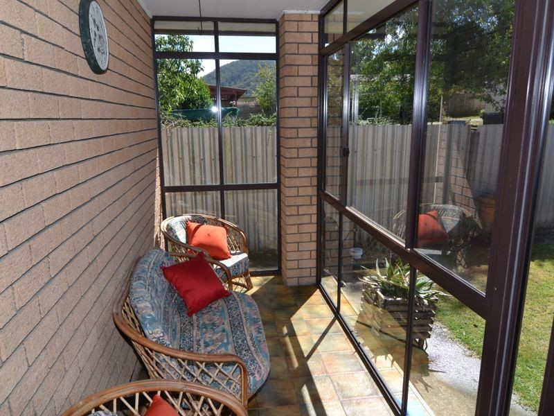 76 Martini Parade, Lithgow NSW 2790