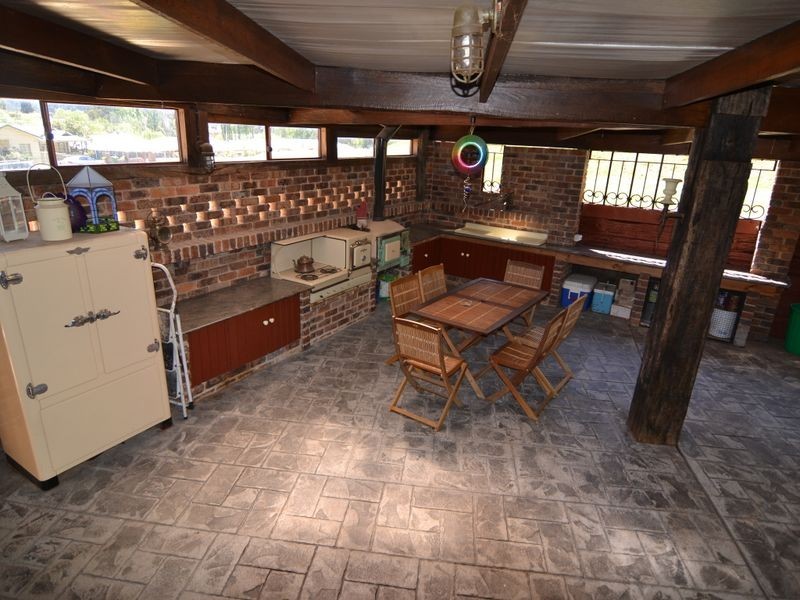 111 Hartley Valley Road, Lithgow NSW 2790