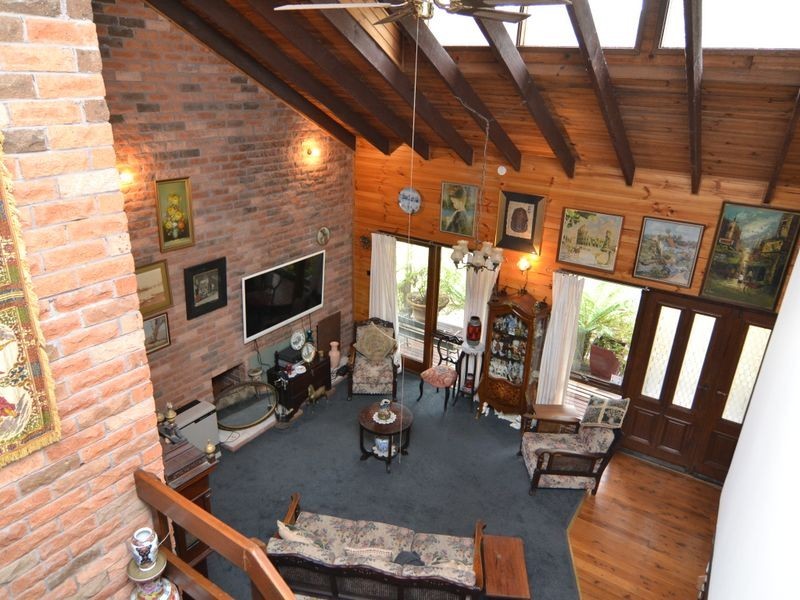 37 Kerma Crescent, Clarence NSW 2790