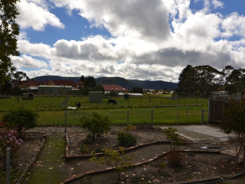 20 First Street, Lithgow NSW 2790