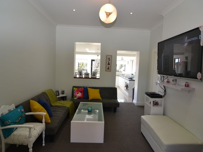 21 Suvla Street, Lithgow NSW 2790