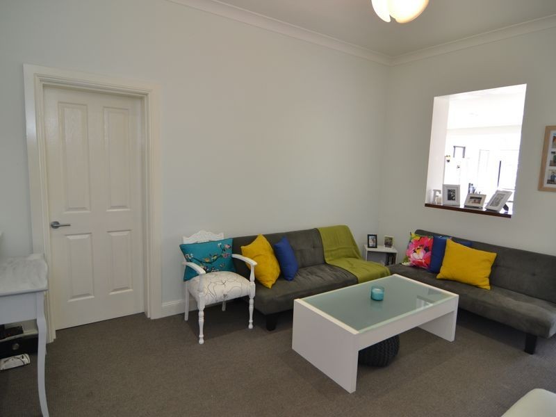 21 Suvla Street, Lithgow NSW 2790