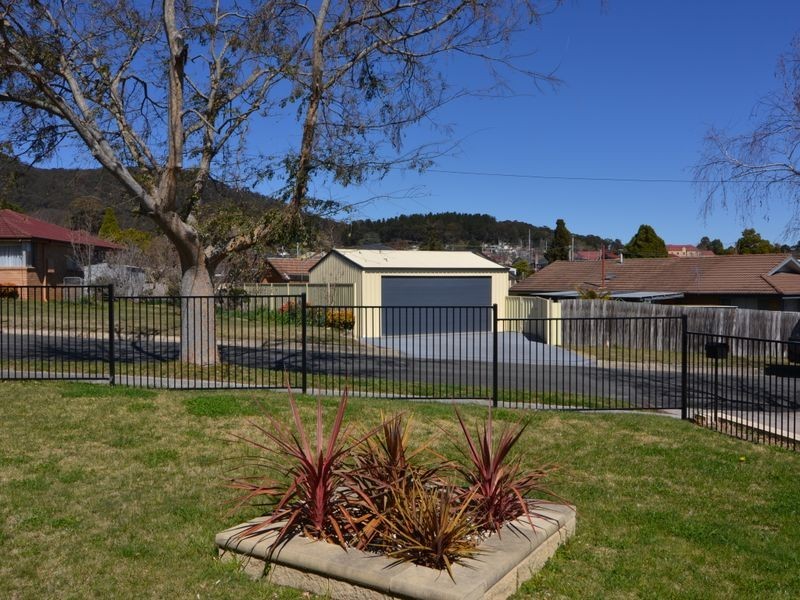 21 Suvla Street, Lithgow NSW 2790