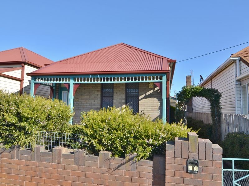 76 Laurence Street, Lithgow NSW 2790