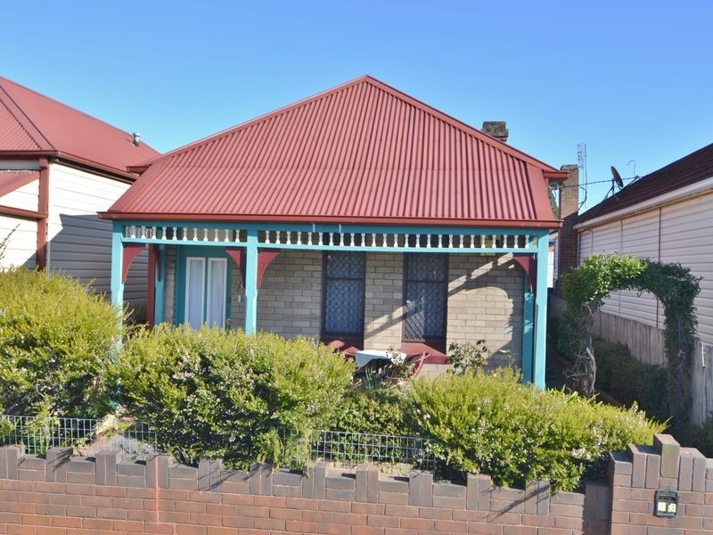 76 Laurence Street, Lithgow NSW 2790