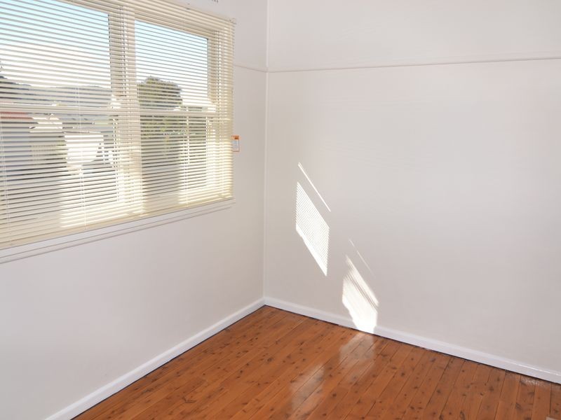 15 Enfield Avenue, Lithgow NSW 2790