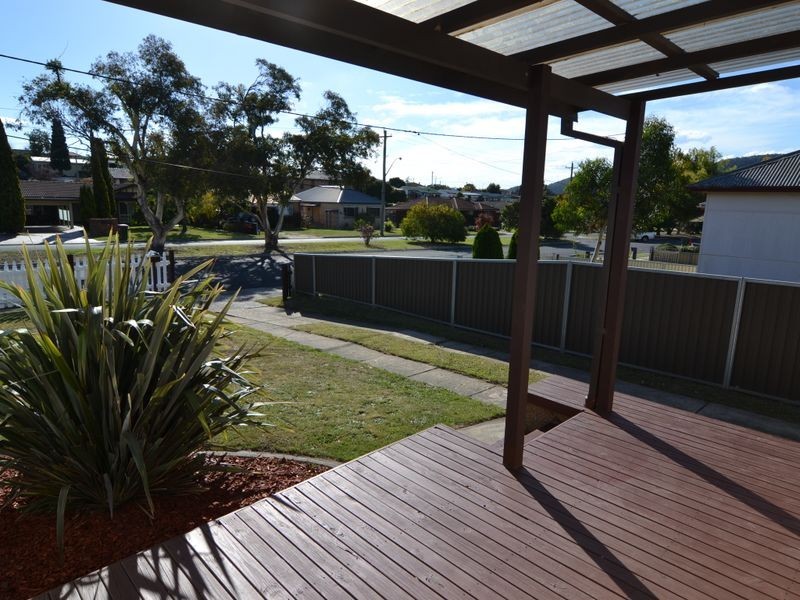 15 Enfield Avenue, Lithgow NSW 2790