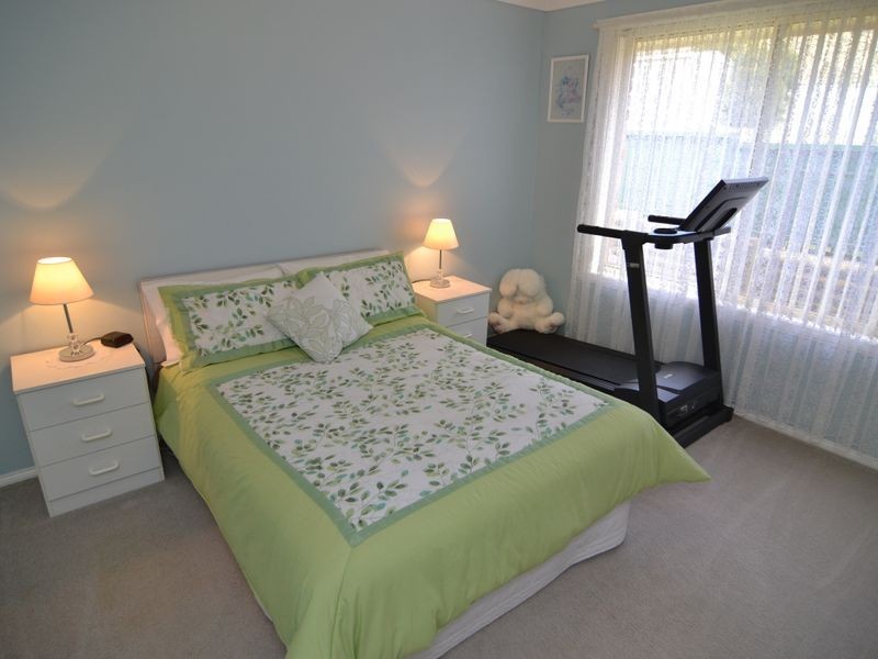 2 Sandalwood Drive, Lithgow NSW 2790