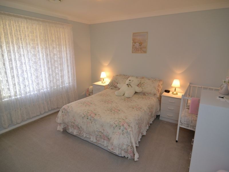 2 Sandalwood Drive, Lithgow NSW 2790