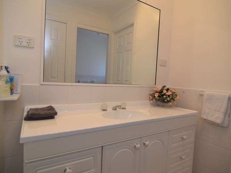 2 Sandalwood Drive, Lithgow NSW 2790