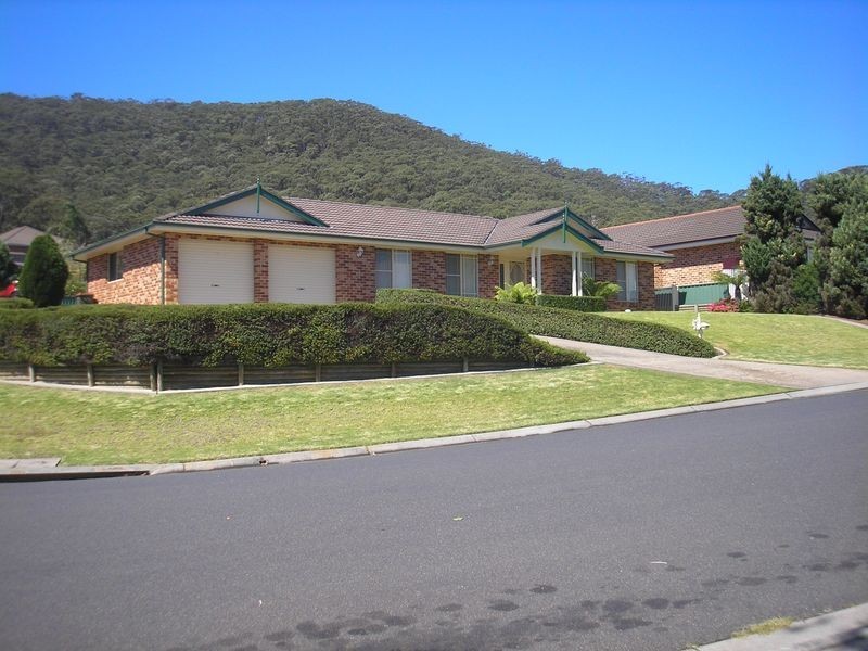 2 Sandalwood Drive, Lithgow NSW 2790