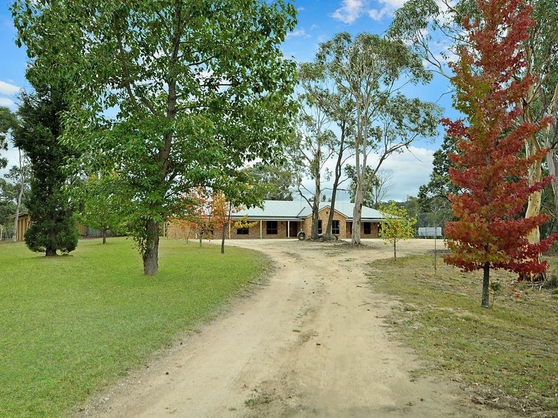 2E Hughes Lane, Marrangaroo NSW 2790