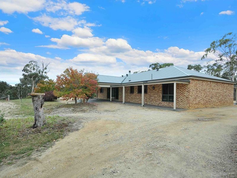 2E Hughes Lane, Marrangaroo NSW 2790