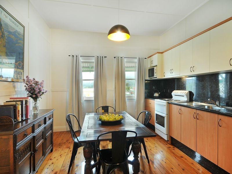 99 Chifley Road, Lithgow NSW 2790