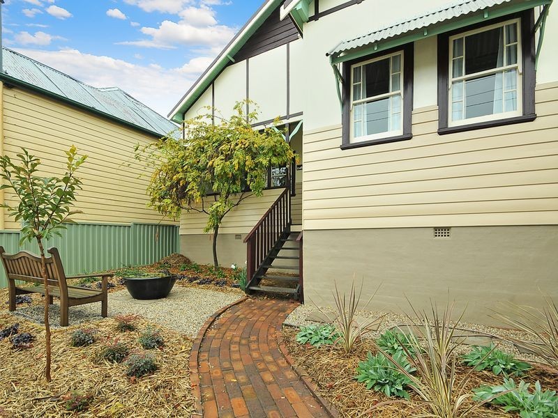 99 Chifley Road, Lithgow NSW 2790