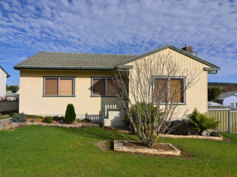 11 Higgins Street, Lithgow NSW 2790