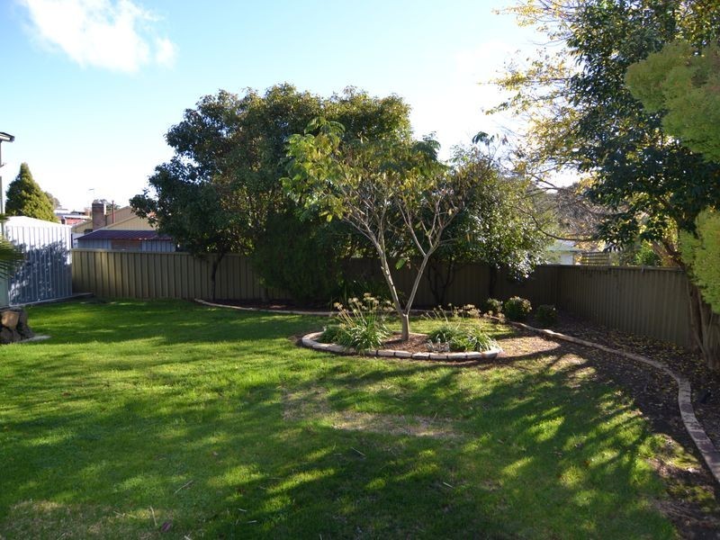 11 Higgins Street, Lithgow NSW 2790