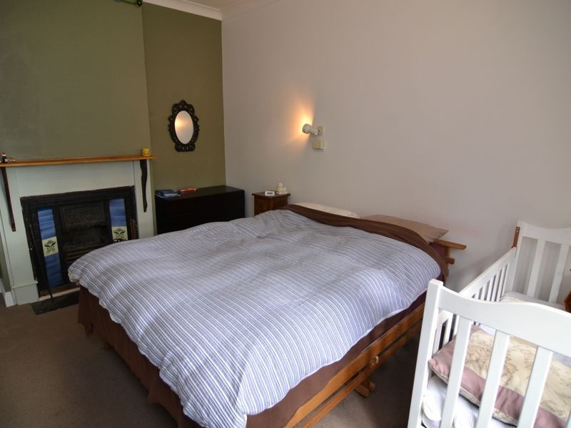 18 Clwydd Street, Lithgow NSW 2790