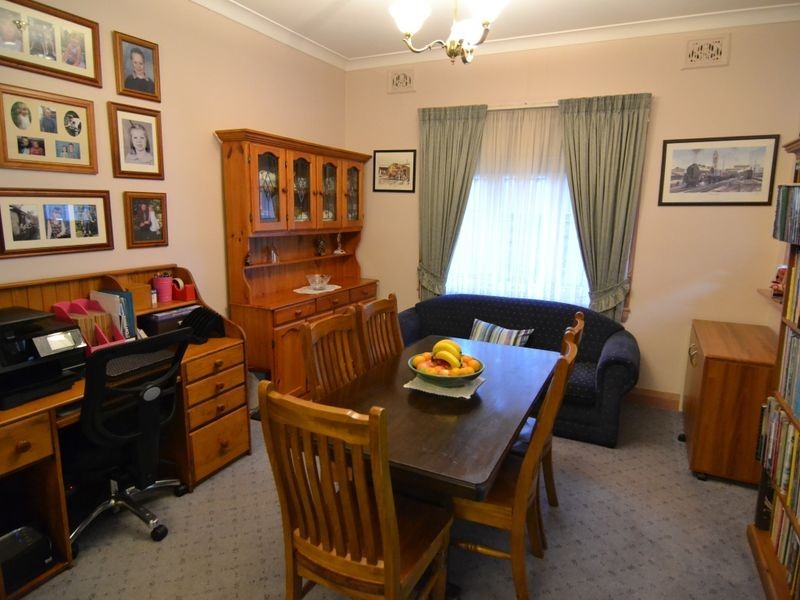 14 Ferro Street, Lithgow NSW 2790