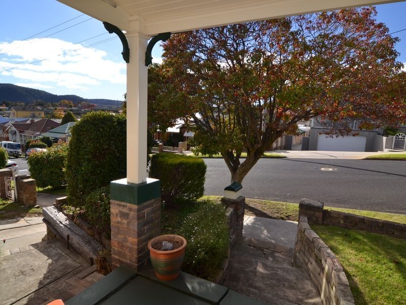 14 Ferro Street, Lithgow NSW 2790