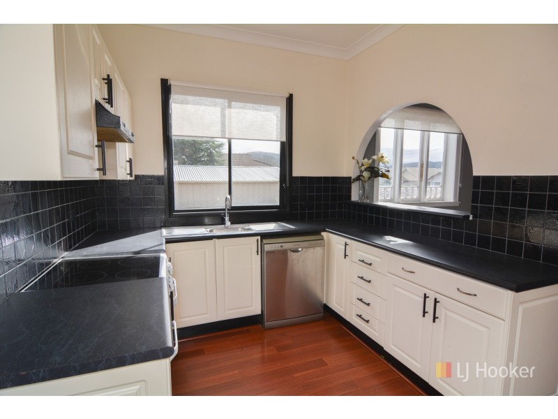 18 Eskbank Street, Lithgow NSW 2790