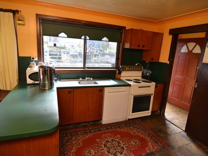 132 Macauley Street, Lithgow NSW 2790