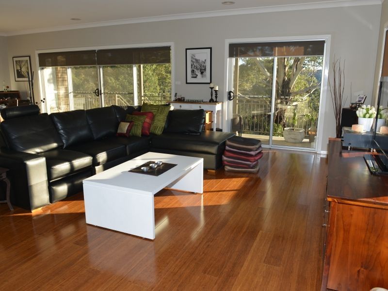 34 Hillcrest Avenue, Lithgow NSW 2790