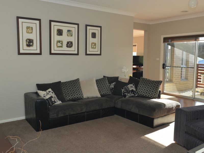 34 Hillcrest Avenue, Lithgow NSW 2790