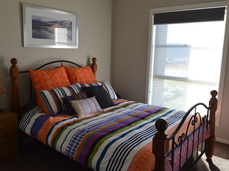 34 Hillcrest Avenue, Lithgow NSW 2790