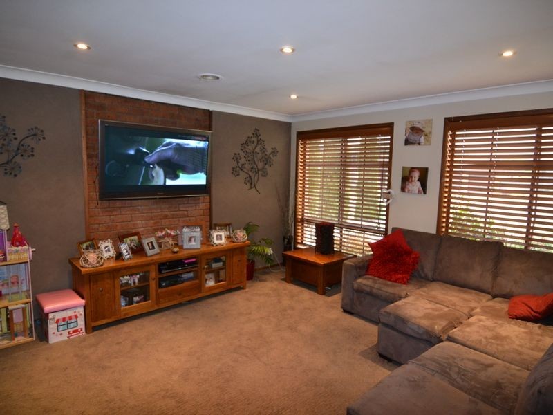4 Tarrone Place, Wallerawang NSW 2845