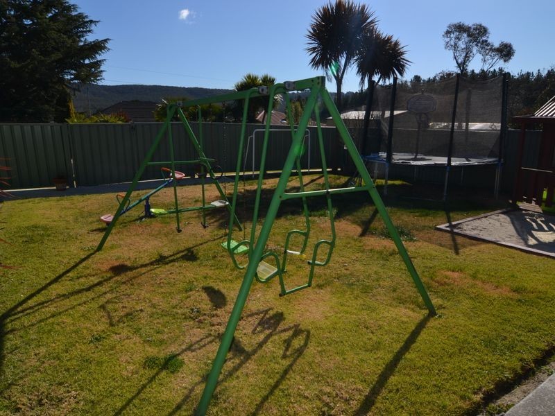 4 Tarrone Place, Wallerawang NSW 2845
