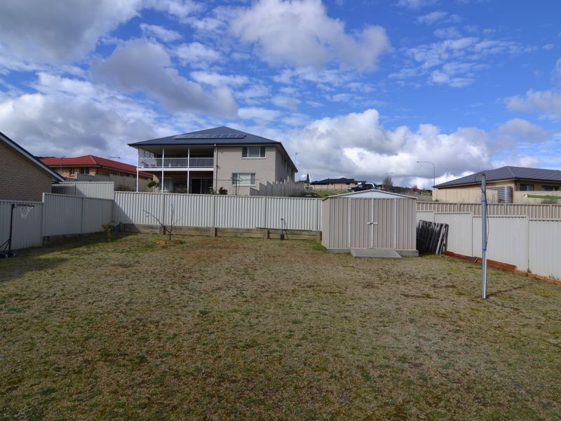93 Inch Street, Lithgow NSW 2790