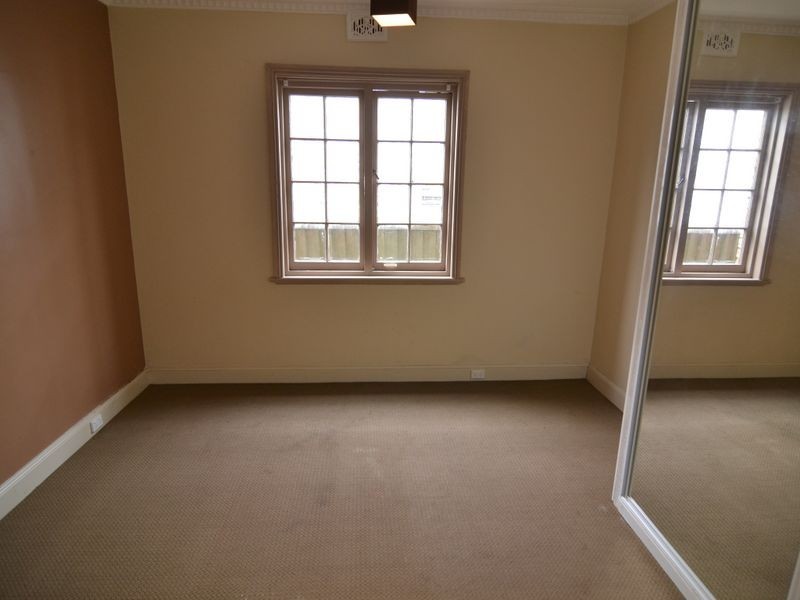 17 Chifley Road, Lithgow NSW 2790