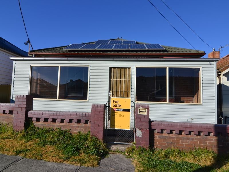17 Chifley Road, Lithgow NSW 2790