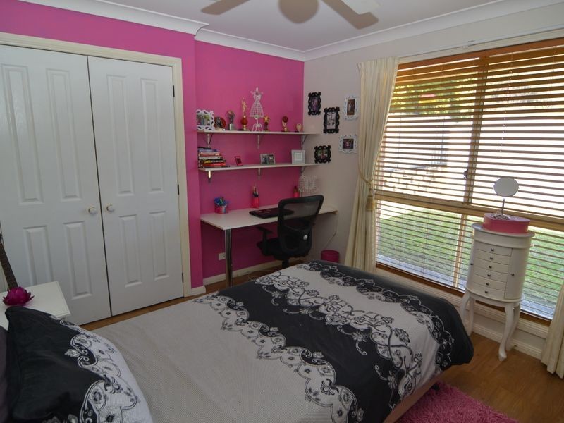 4 Robinia Drive, Lithgow NSW 2790