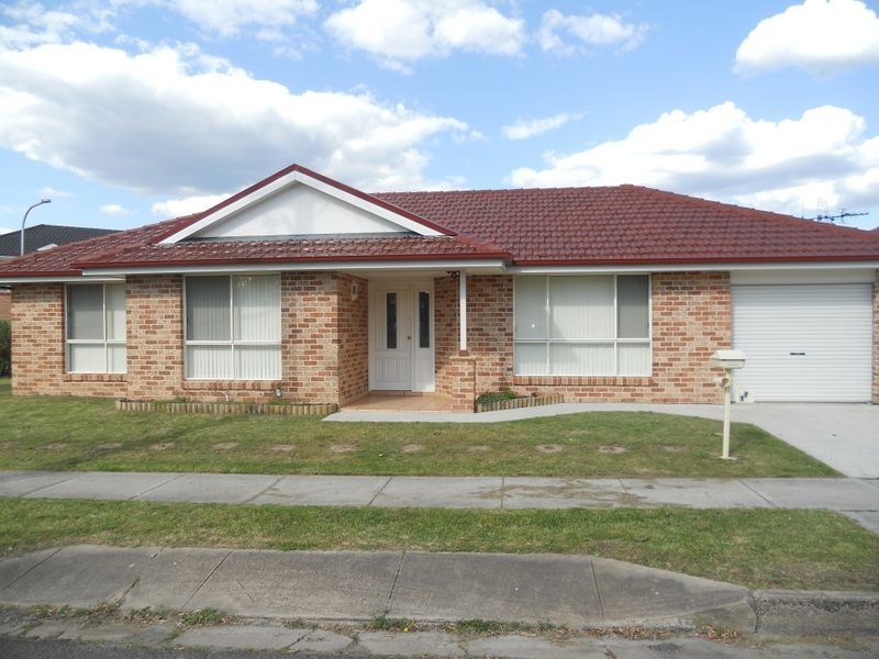 11 Sandford Avenue, Lithgow NSW 2790