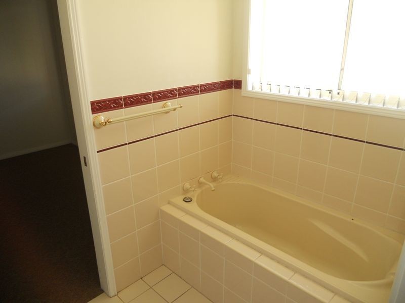 11 Sandford Avenue, Lithgow NSW 2790