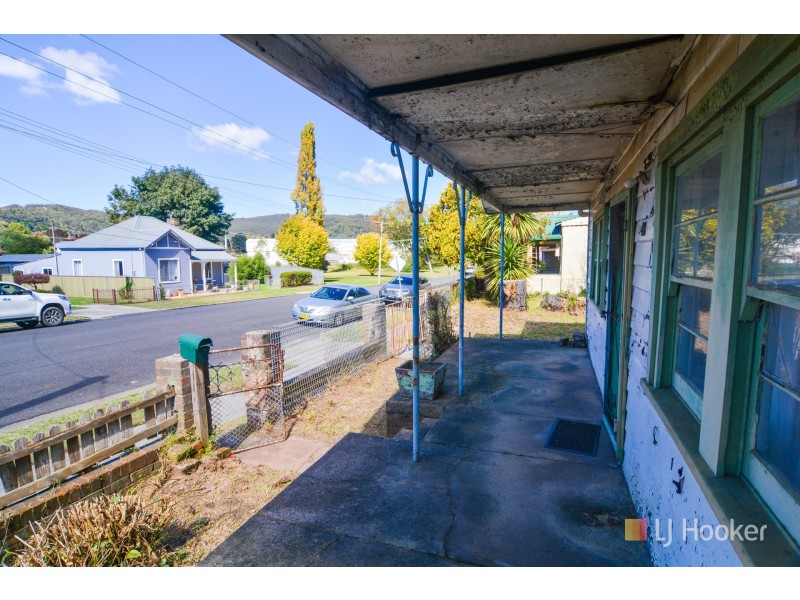 48 Macauley Street, Lithgow NSW 2790