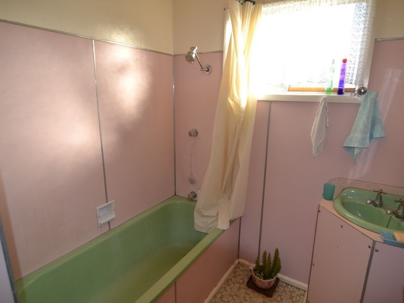 23 Chifley Road, Lithgow NSW 2790