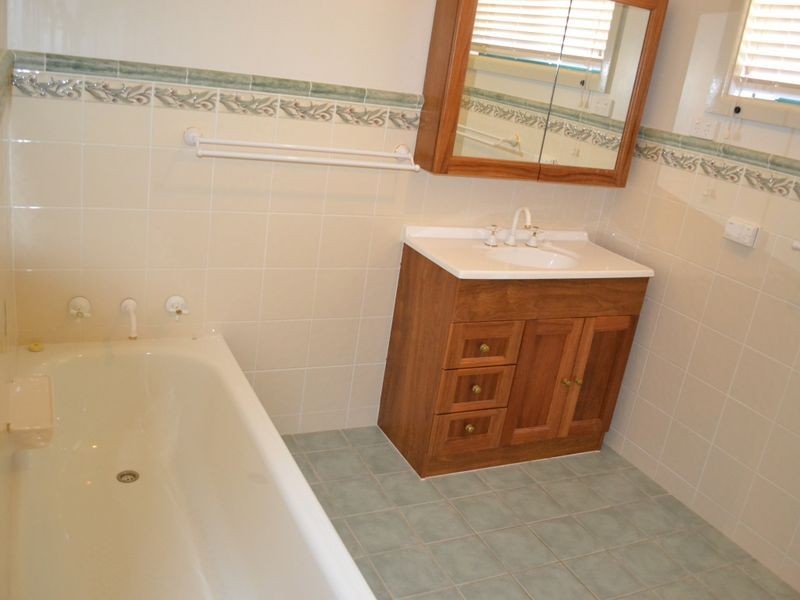22 Railway Avenue, Portland NSW 2847