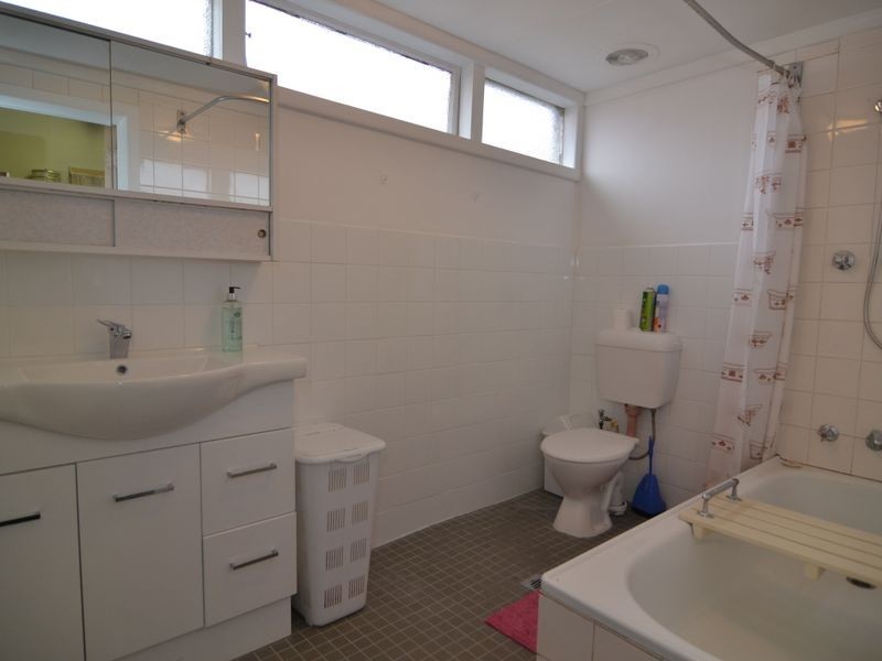 33 Calero Street, Lithgow NSW 2790