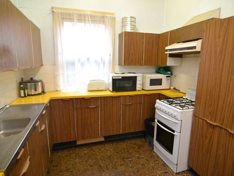 33 Calero Street, Lithgow NSW 2790