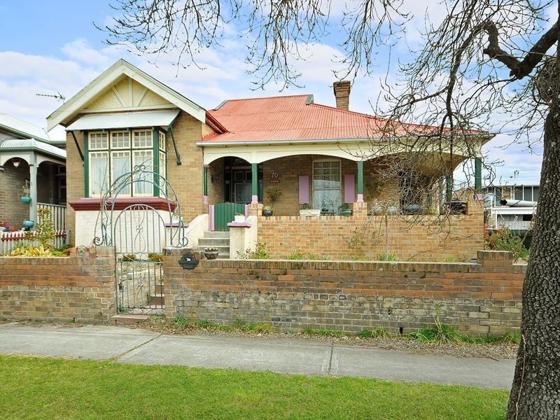 70 Academy Street, Lithgow NSW 2790